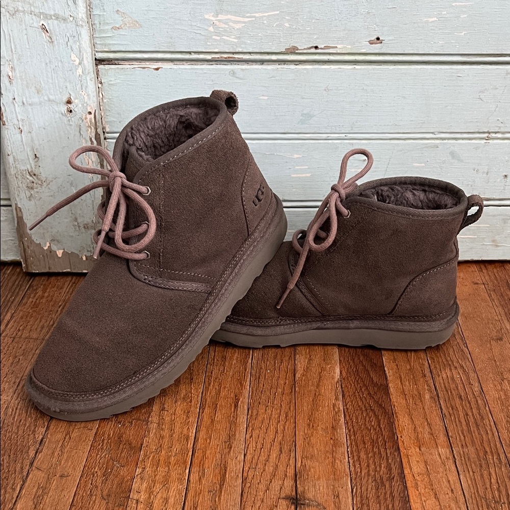 Women’s UGG Neumel Chukka Boots